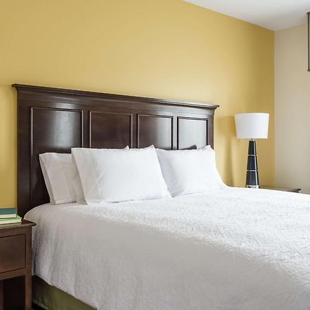 Hampton Inn & Suites Philadelphia Montgomeryville North Wales Екстериор снимка