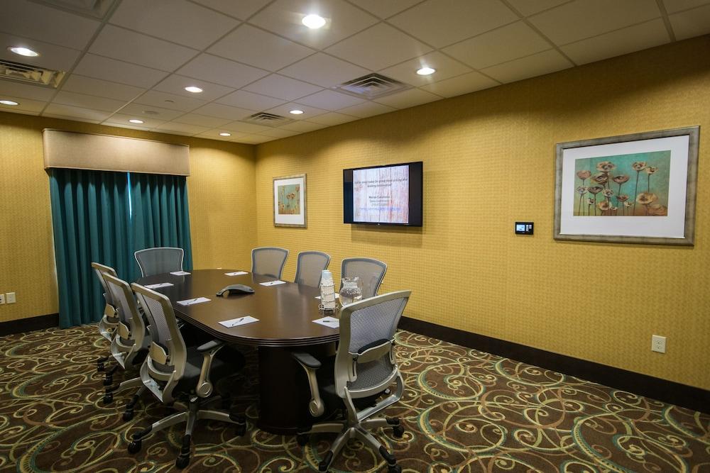 Hampton Inn & Suites Philadelphia Montgomeryville North Wales Екстериор снимка