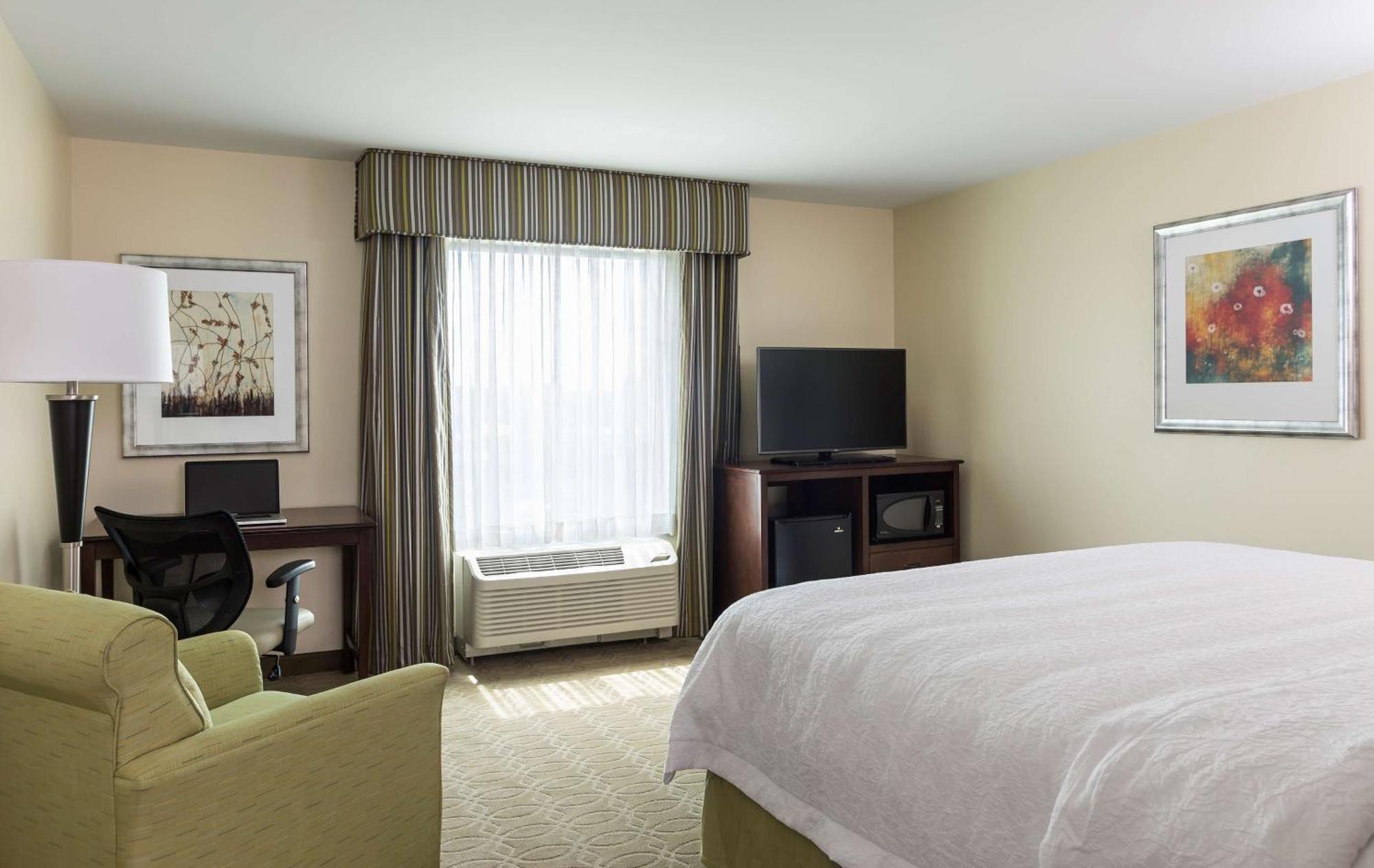 Hampton Inn & Suites Philadelphia Montgomeryville North Wales Екстериор снимка