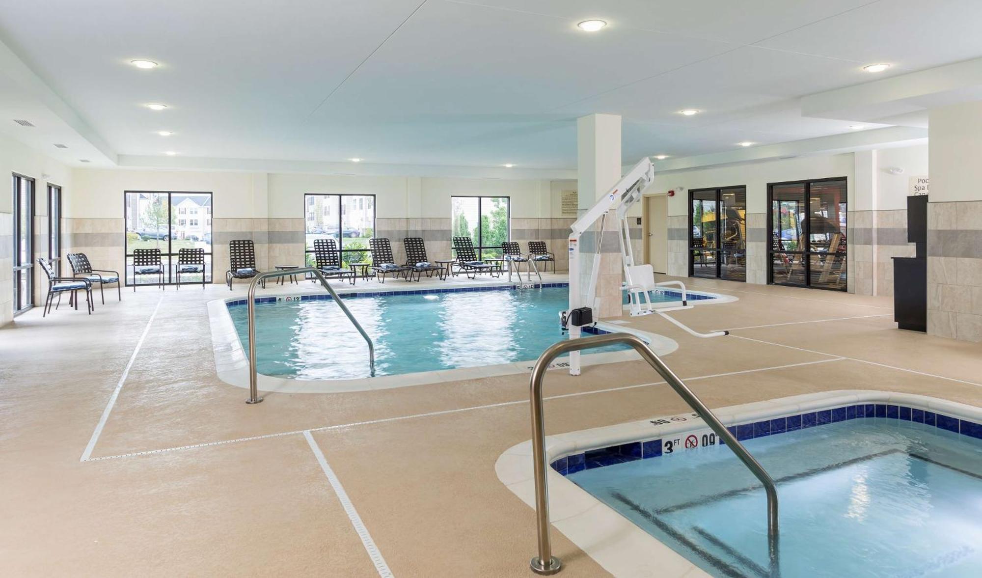 Hampton Inn & Suites Philadelphia Montgomeryville North Wales Екстериор снимка