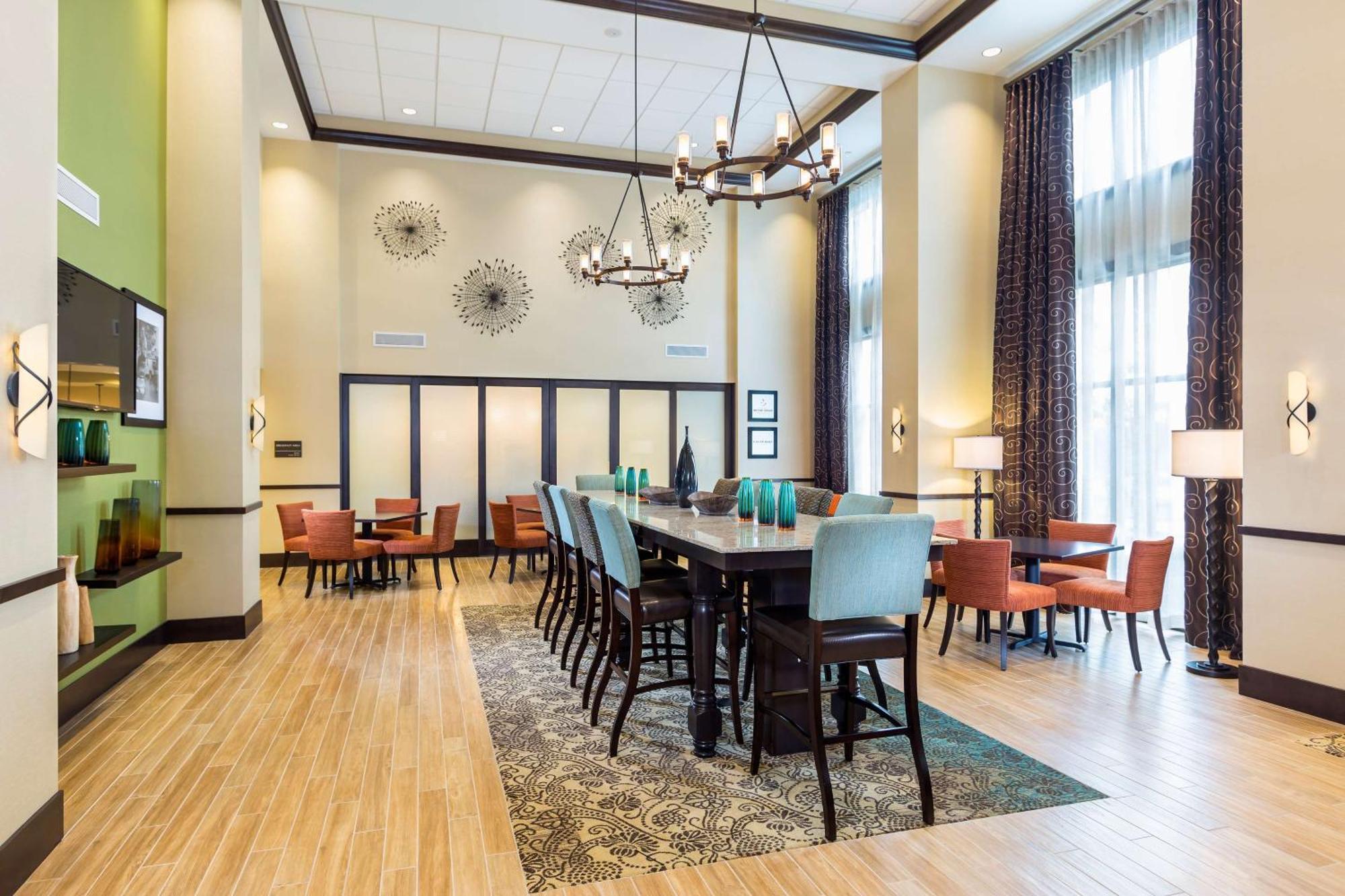 Hampton Inn & Suites Philadelphia Montgomeryville North Wales Екстериор снимка